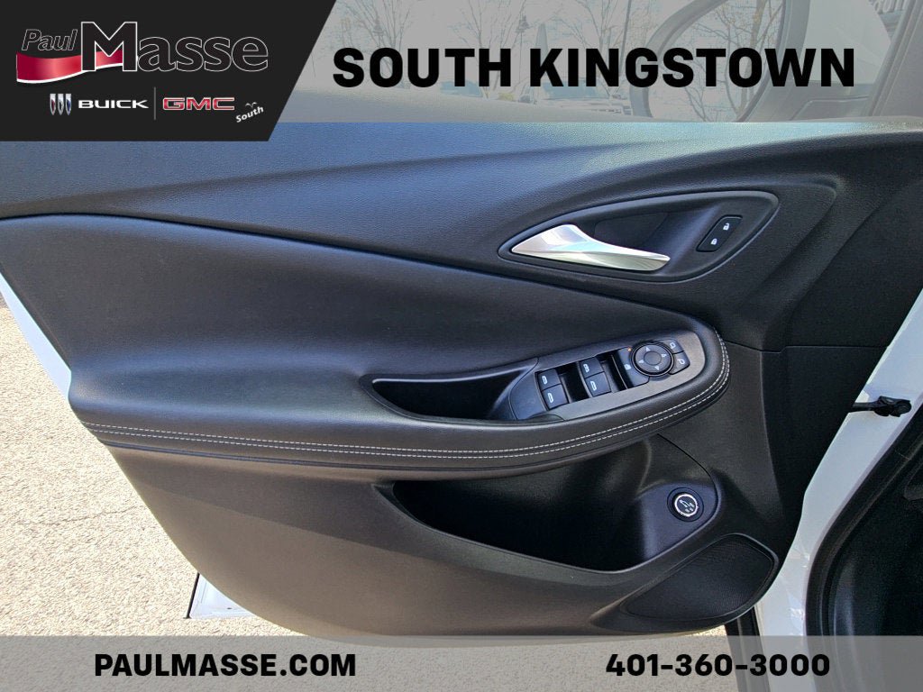 Used 2024 Buick Encore GX Preferred w/ Comfort Package AWD/4WD image 11