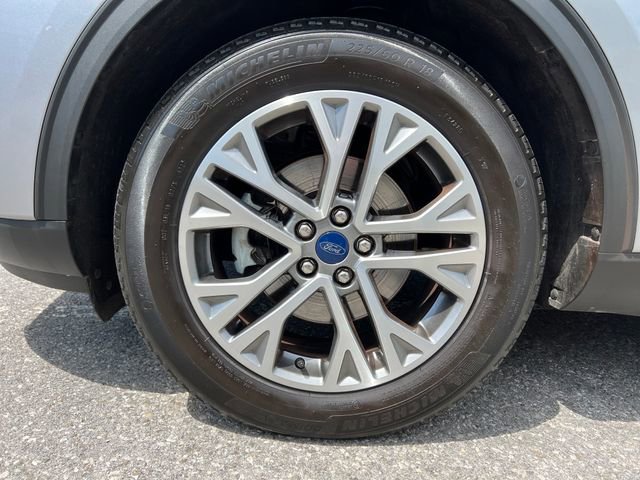 Used 2022 Ford Escape SEL AWD/4WD image 16