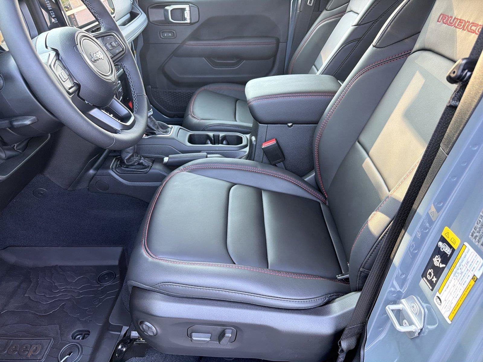 New 2026 Jeep Wrangler Unlimited Rubicon AWD/4WD image 7