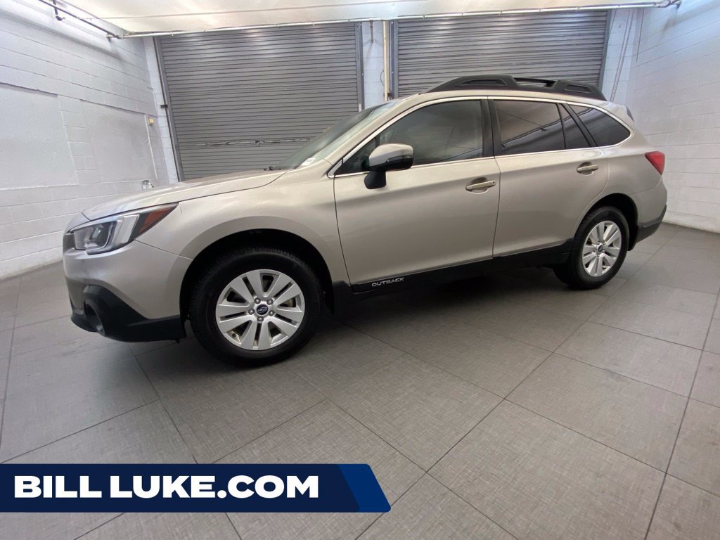 Used 2018 Subaru Outback 2.5i Premium AWD/4WD image 1