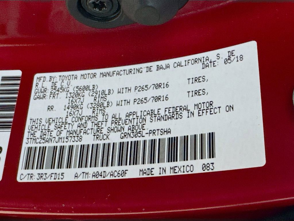 Certified 2018 Toyota Tacoma TRD Off-Road image 24