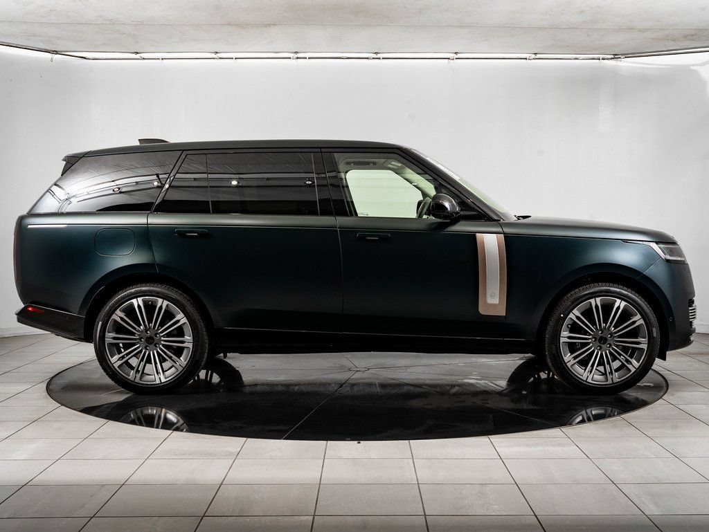 New 2026 Land Rover Range Rover SV AWD/4WD image 6
