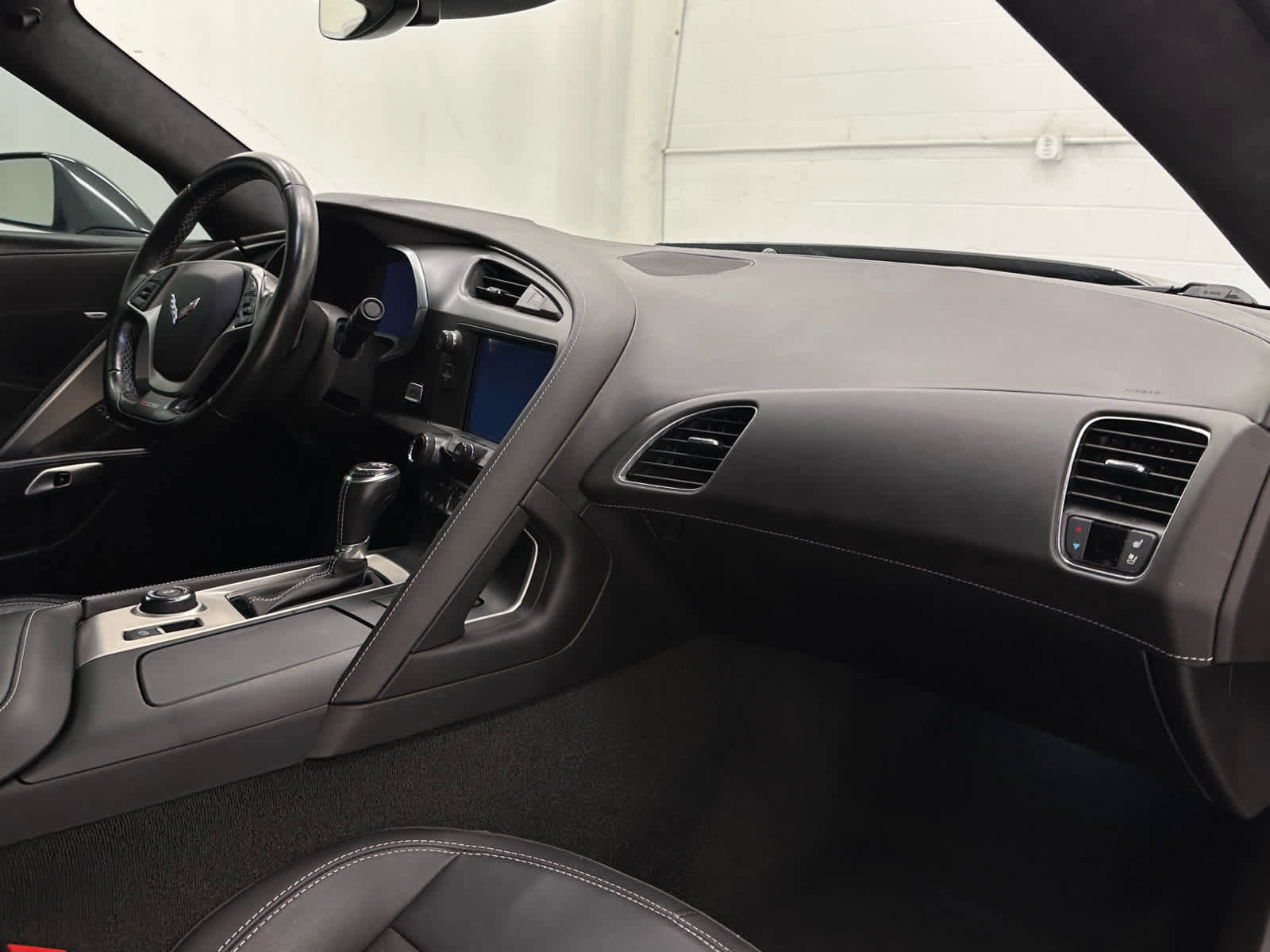 Used 2017 Chevrolet Corvette Z06 RWD image 14
