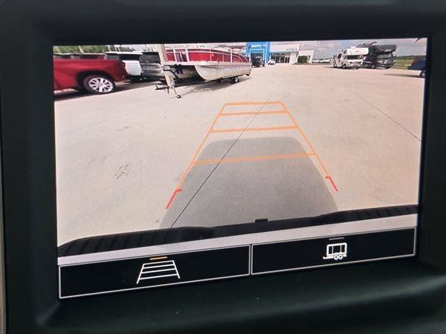 Used 2024 Chevrolet Silverado 2500 Custom w/ Custom Value Package AWD/4WD image 20
