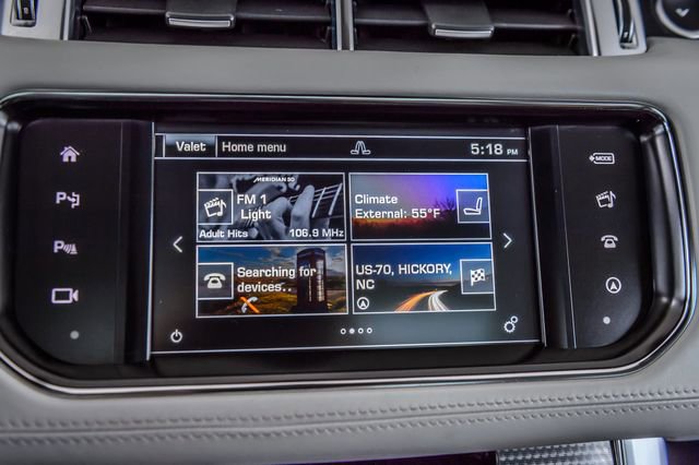 Used 2016 Land Rover Range Rover Sport SVR image 19