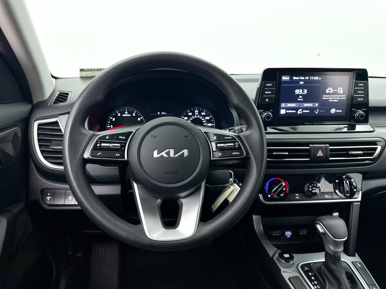 Used 2023 Kia Seltos LX image 31