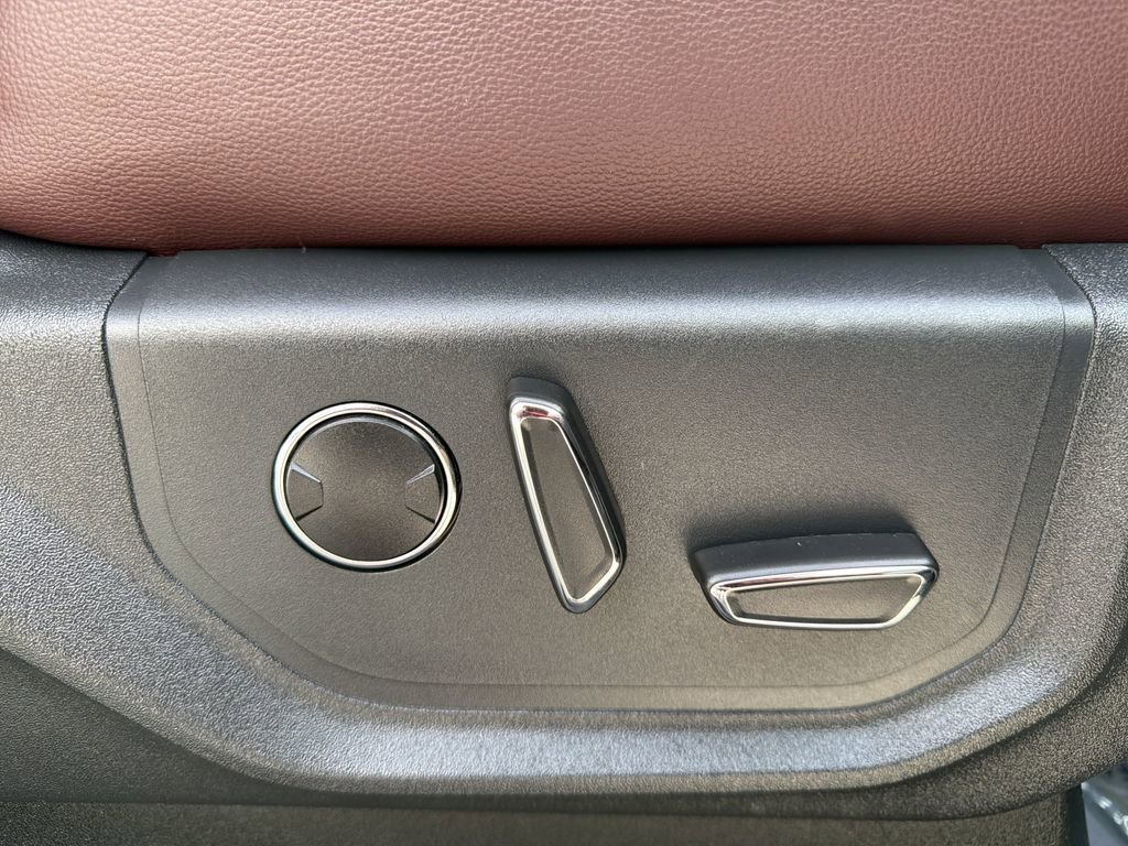 Used 2024 Ford Expedition Max Limited image 23