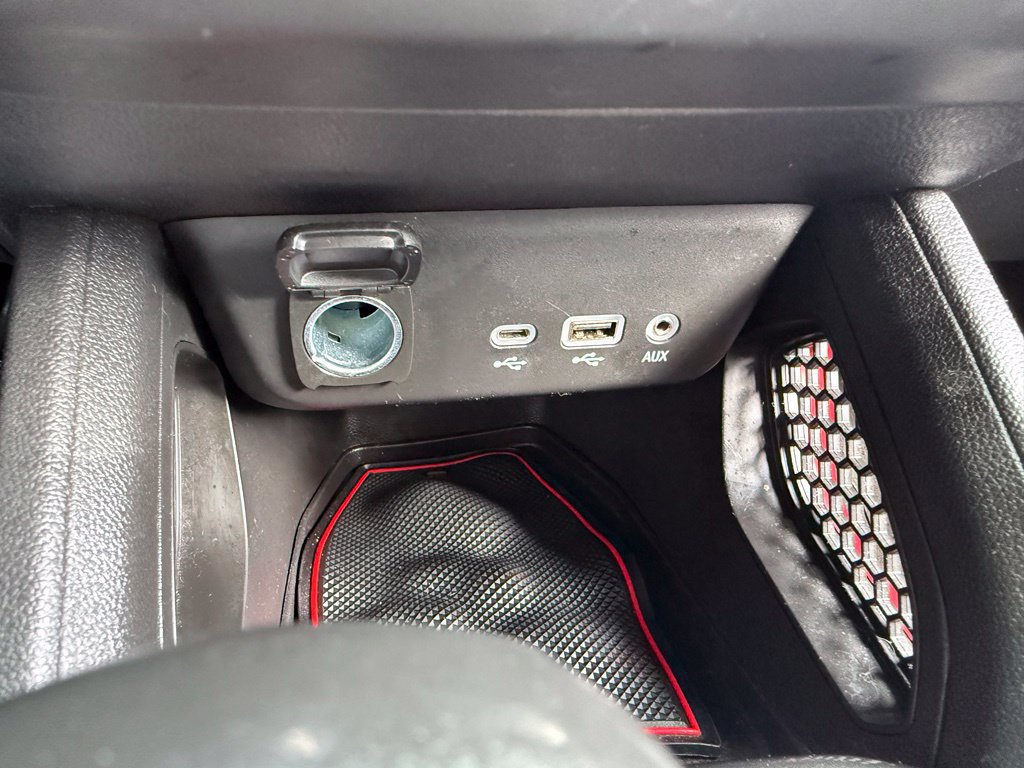 Used 2021 Chevrolet TrailBlazer RS w/ Convenience Package FWD image 38