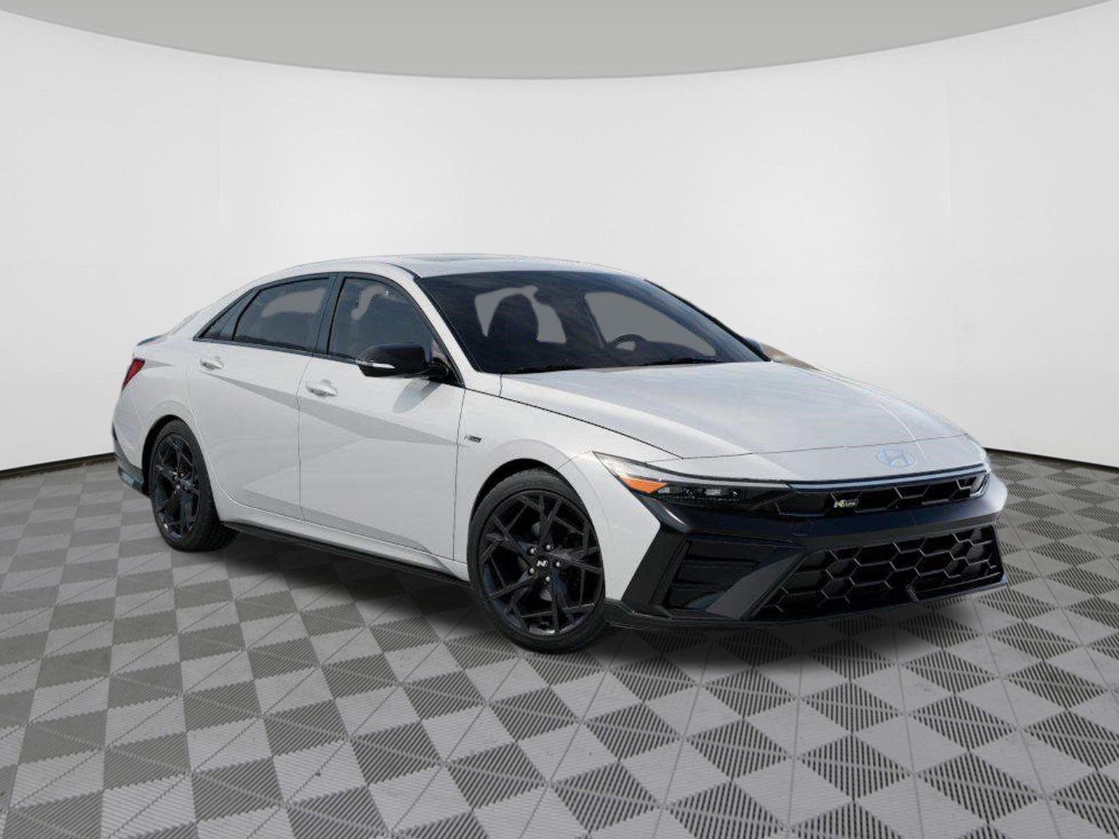 New 2026 Hyundai Elantra N Line FWD image 2
