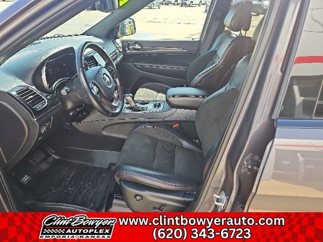 Used 2021 Jeep Grand Cherokee Trailhawk AWD/4WD image 11
