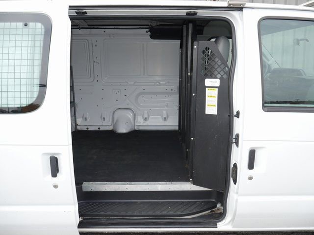 Used 2014 Ford E-350 and Econoline 350 Super Duty w/ Power Group image 20