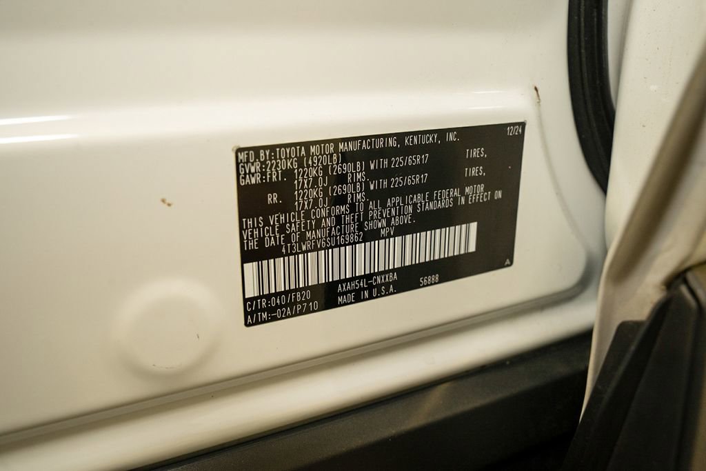 Used 2025 Toyota RAV4 LE image 17