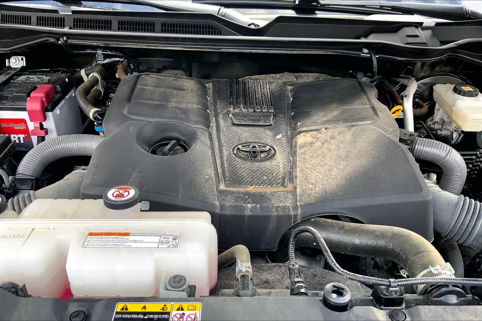 Used 2024 Toyota Tundra SR5 AWD/4WD image 31