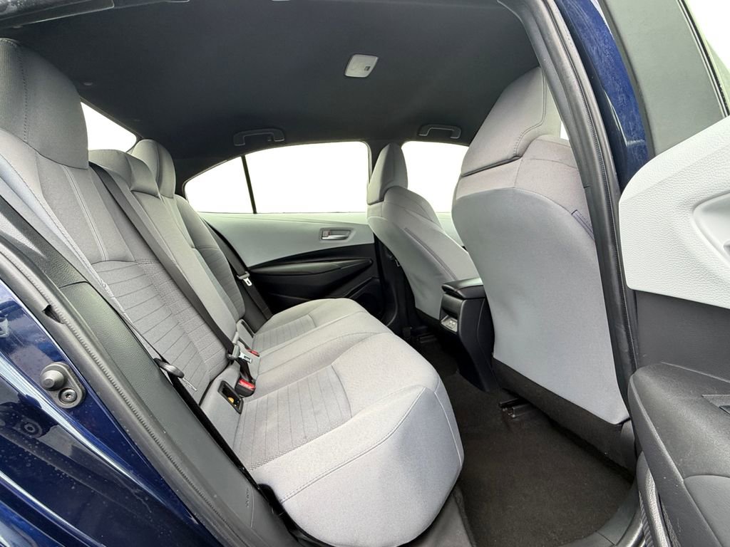 Used 2023 Toyota Corolla SE FWD image 18