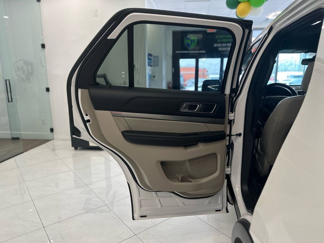 Used 2019 Ford Explorer XLT w/ Equipment Group 202A image 44