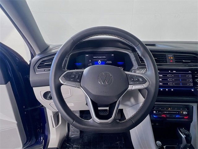 Used 2022 Volkswagen Tiguan SE image 15