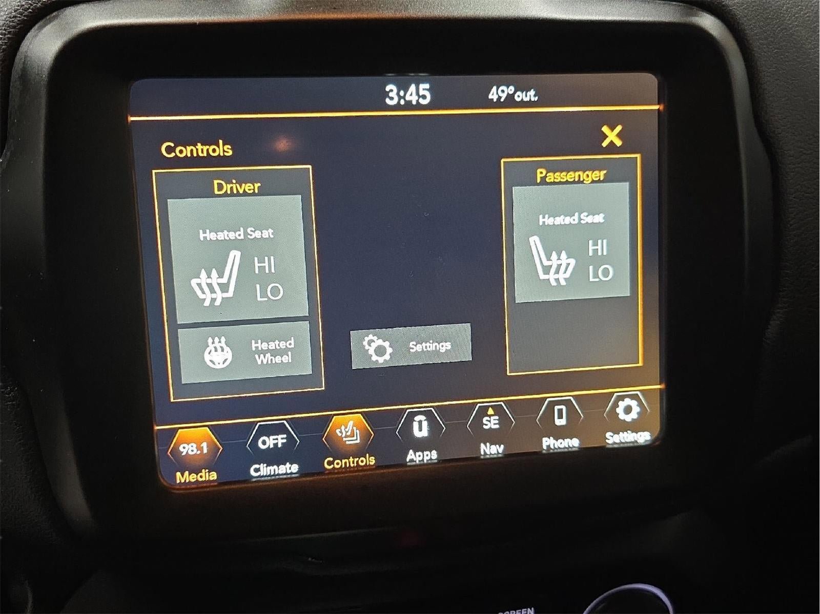 Used 2023 Jeep Renegade Altitude w/ Convenience Group I AWD/4WD image 19