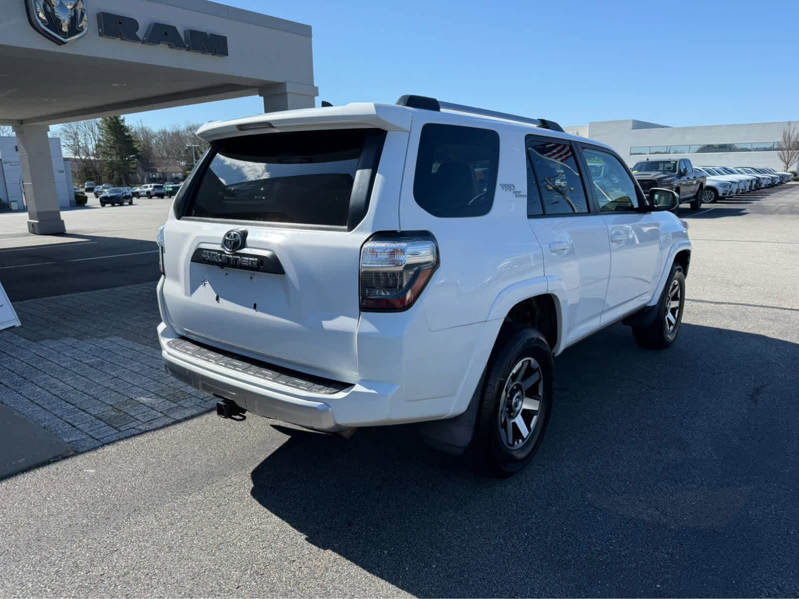 Used 2018 Toyota 4Runner TRD Off-Road image 9