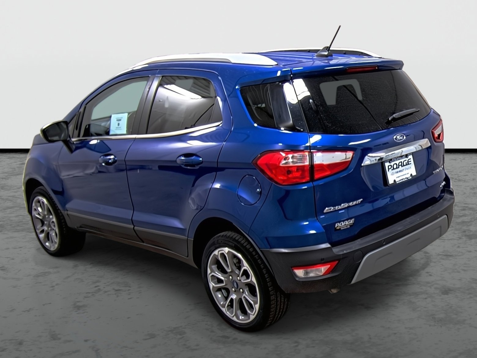 Used 2020 Ford EcoSport Titanium image 2