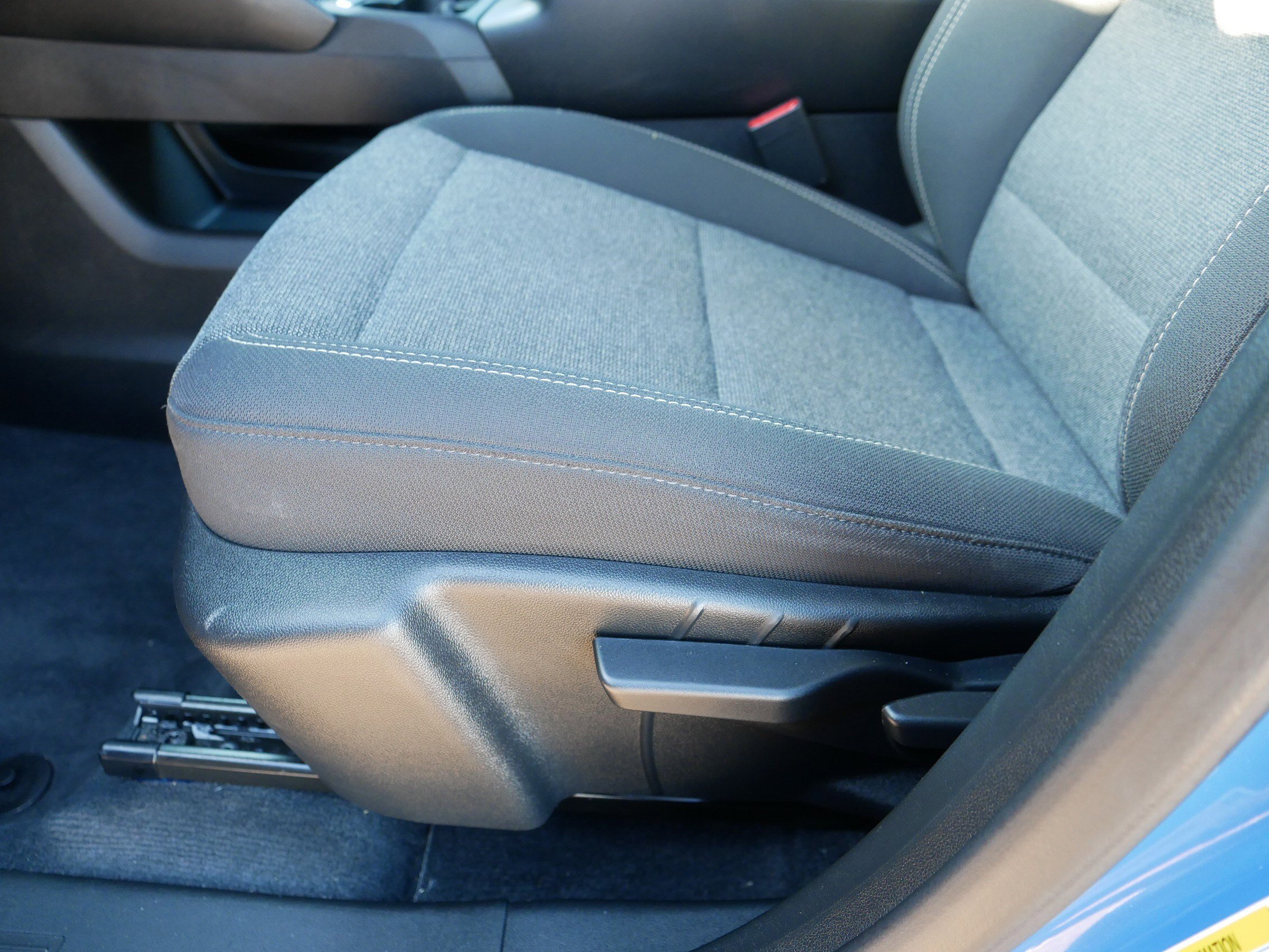 Used 2025 GMC Terrain Elevation image 20