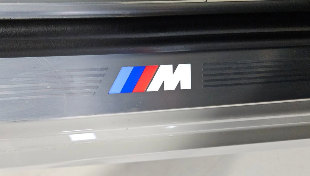 Used 2017 BMW 750i xDrive image 42