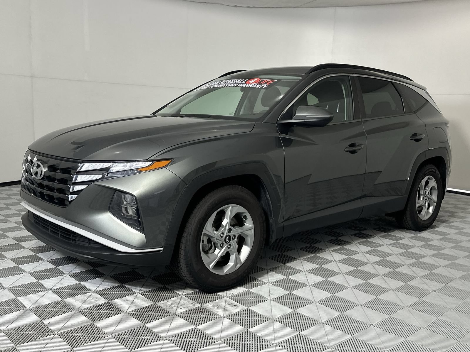 Used 2022 Hyundai Tucson SEL FWD image 4