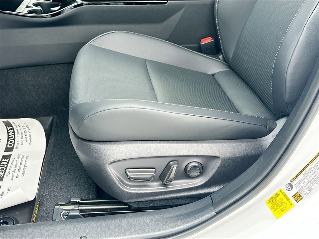 New 2026 Toyota Prius AWD image 19