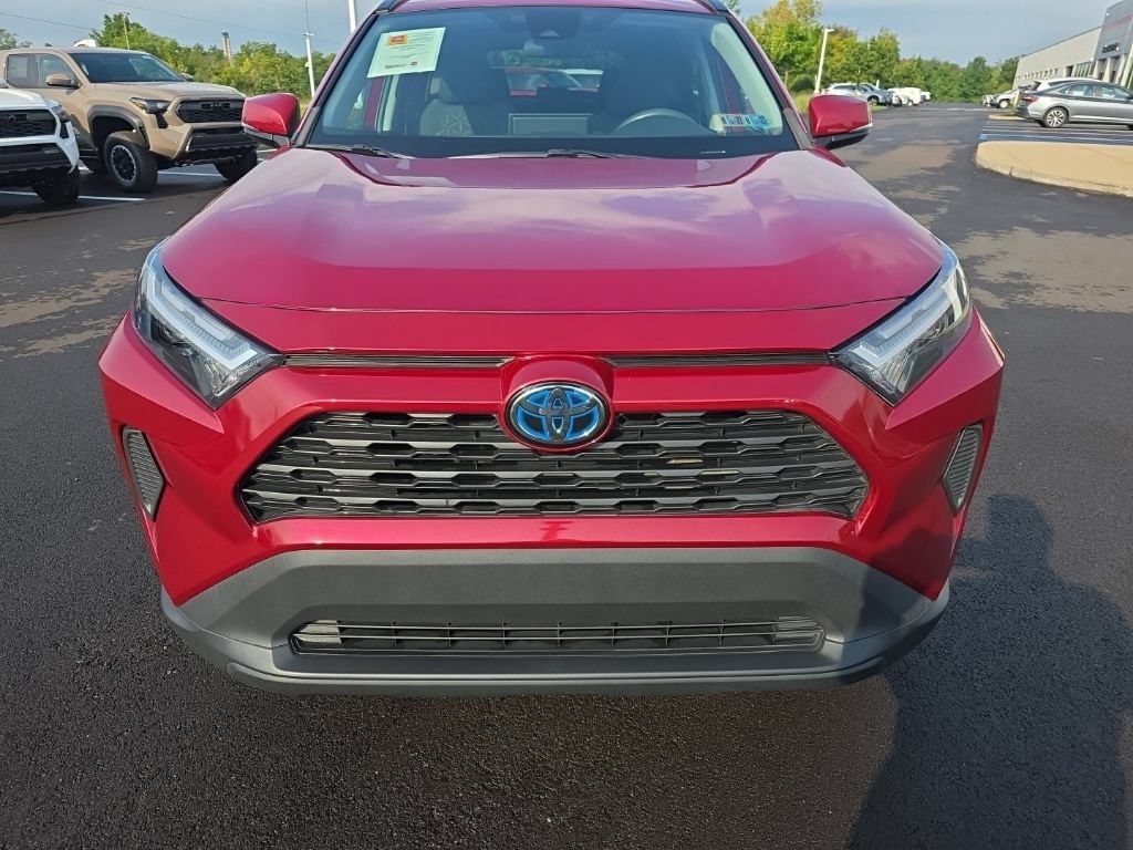 Certified 2022 Toyota RAV4 XLE w/ Convenience Package AWD/4WD image 2