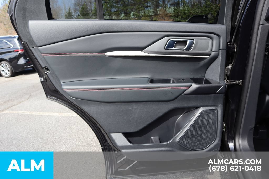 Used 2025 Ford Explorer ST-Line AWD/4WD image 20