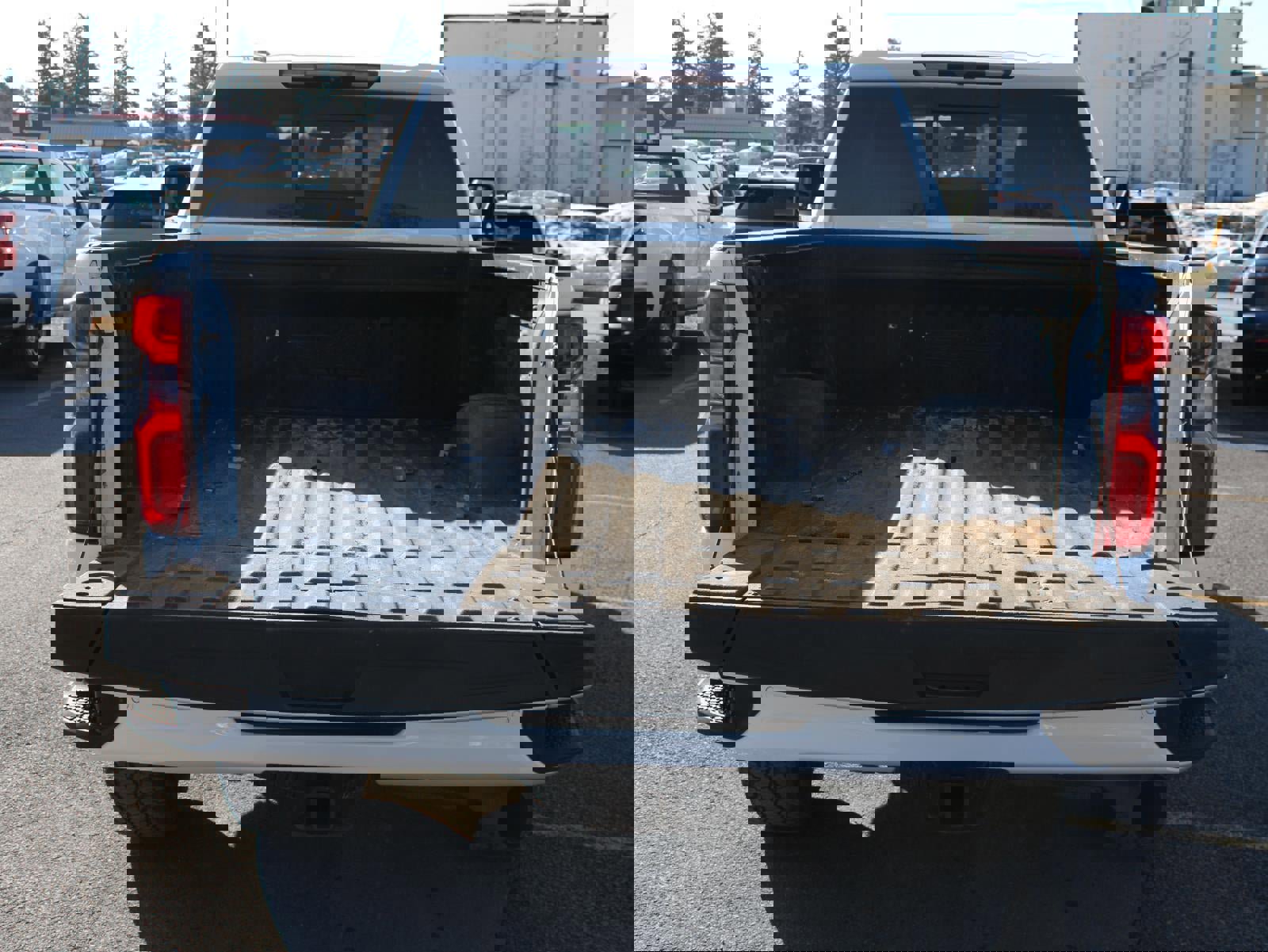 Used 2022 Chevrolet Silverado 2500 High Country w/ Z71 Off-Road Package image 7