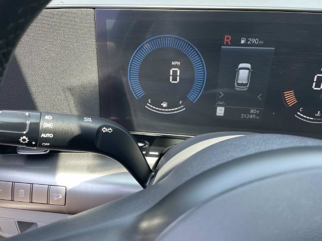 Used 2025 Hyundai Kona SEL AWD/4WD image 31