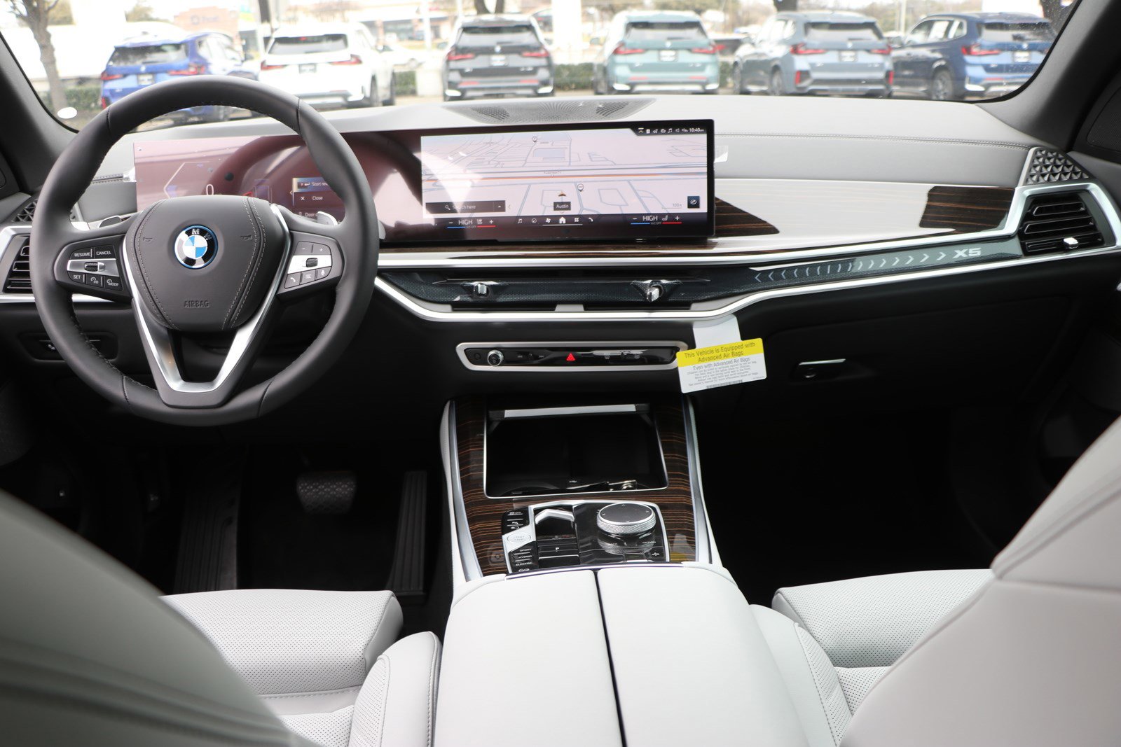 Certified 2025 BMW X5 xDrive50e w/ Parking Assistance Package image 29