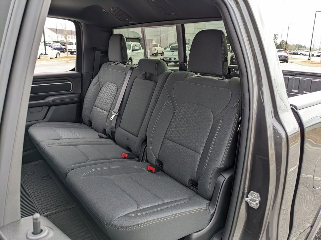 New 2026 RAM 1500 4x4 Crew Cab image 43