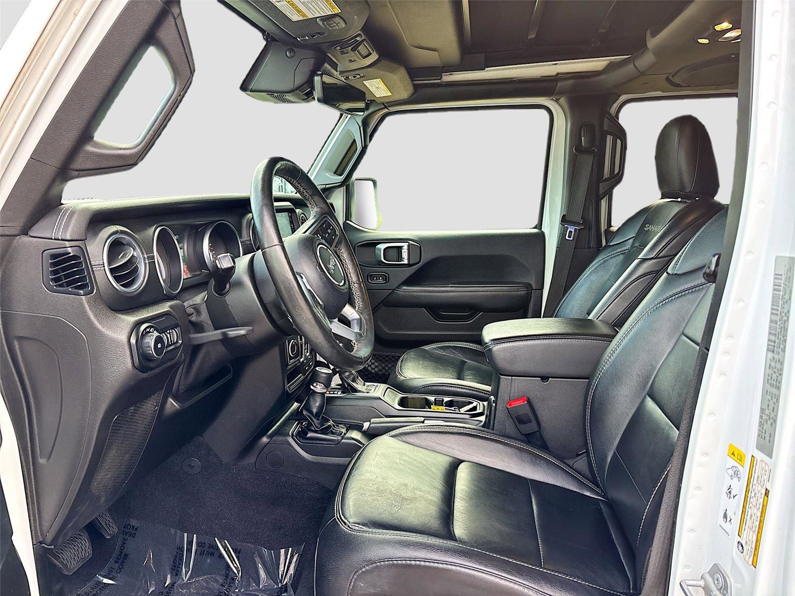 Used 2019 Jeep Wrangler Unlimited Sahara image 23