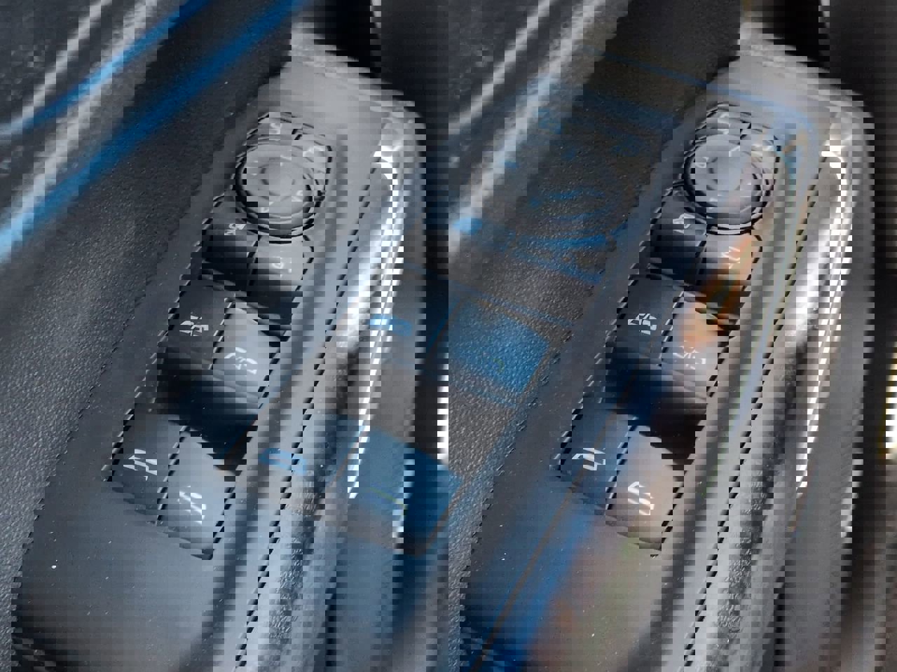 Used 2020 GMC Sierra 1500 Denali AWD/4WD image 25