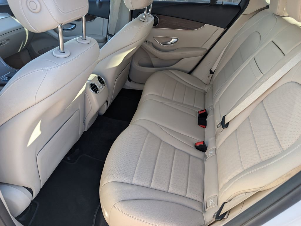 Certified 2021 Mercedes-Benz GLC 300 4MATIC image 29