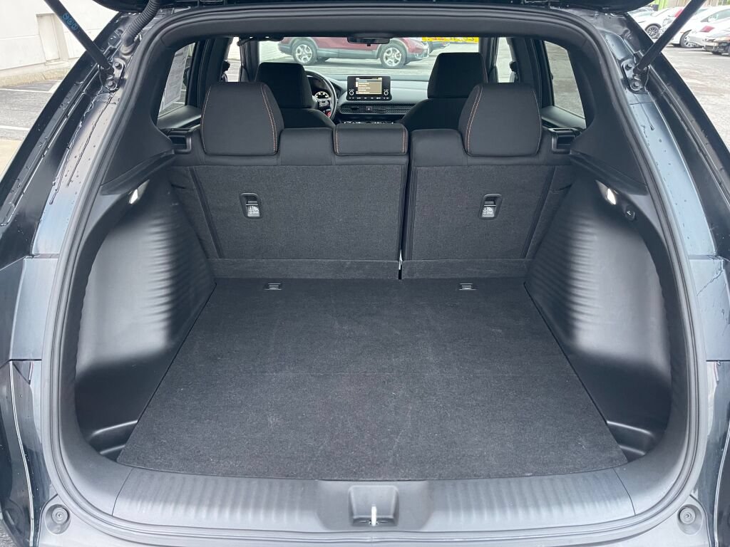 Certified 2024 Honda HR-V Sport image 23