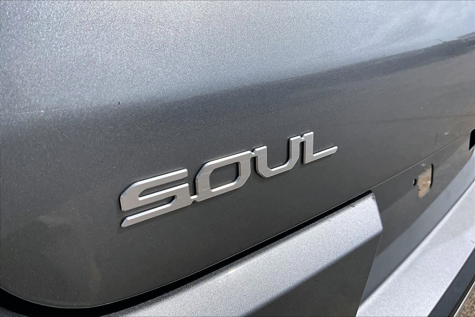 Used 2024 Kia Soul LX w/ Option Group 015 FWD image 30