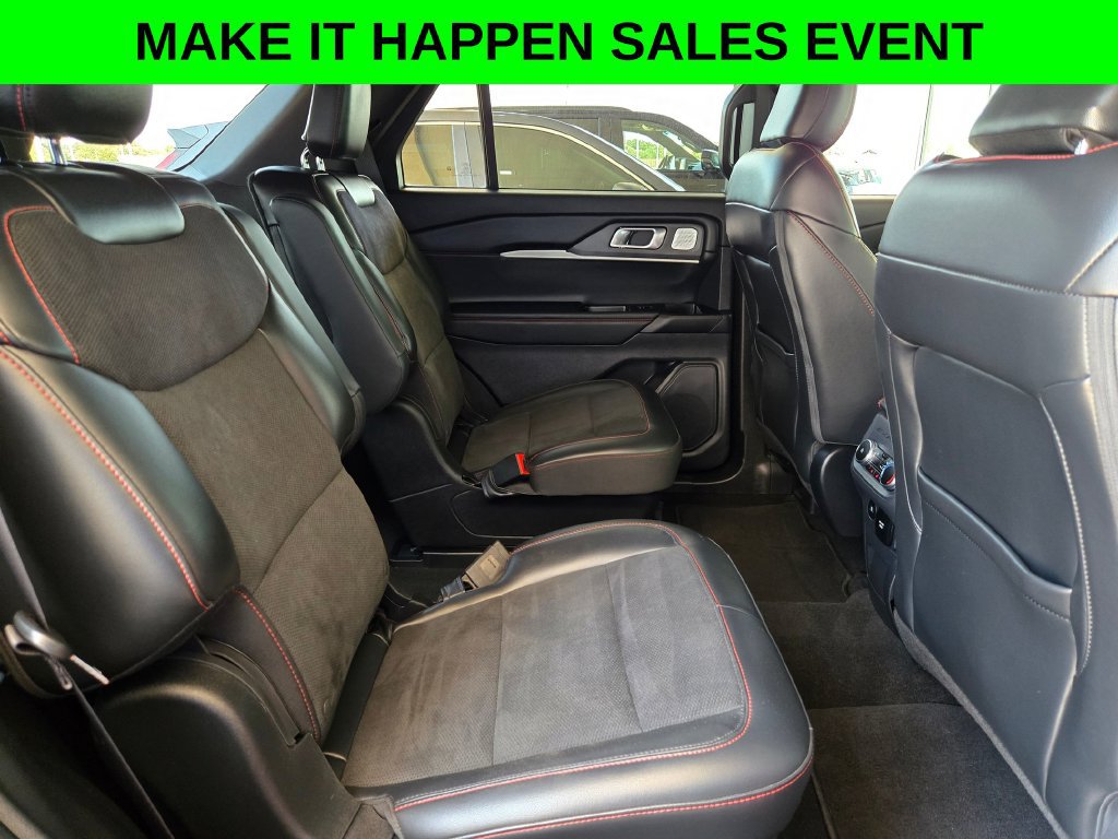 Used 2025 Ford Explorer ST w/ Sun And Sound Package AWD/4WD image 26