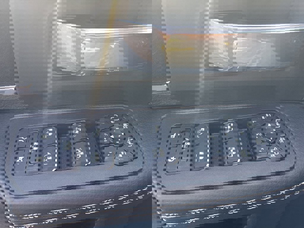 New 2026 RAM 2500 Laramie image 27