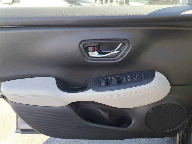 Certified 2024 Honda HR-V LX image 20