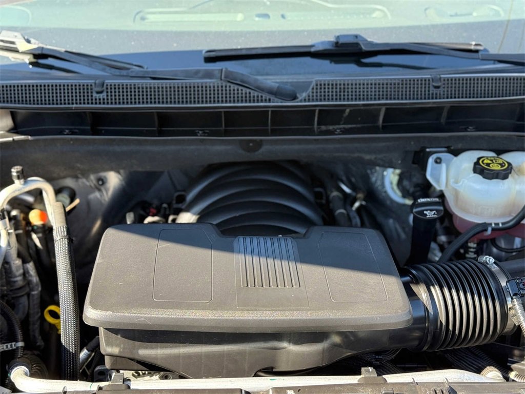 Certified 2023 Chevrolet Suburban LT image 14