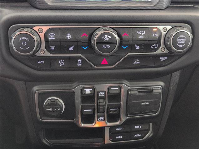 Used 2020 Jeep Gladiator Overland AWD/4WD image 22