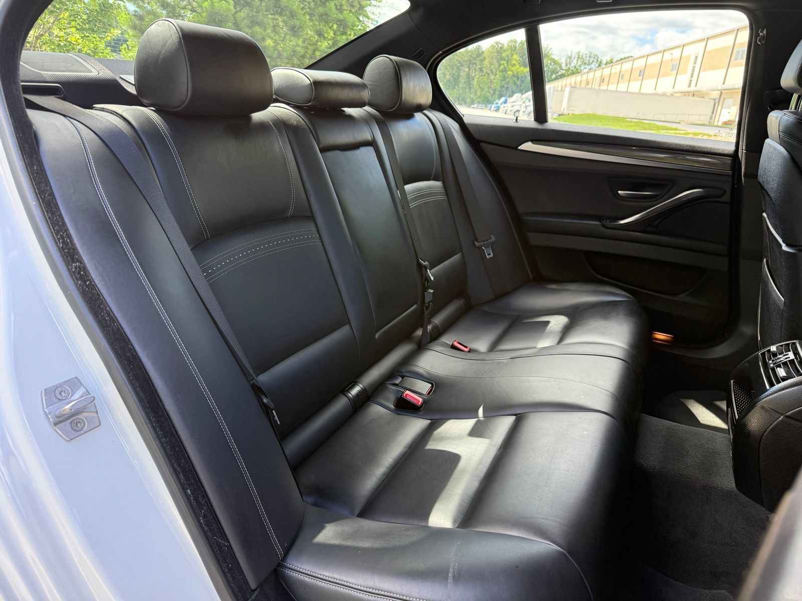 Used 2015 BMW 550i Sedan RWD image 44
