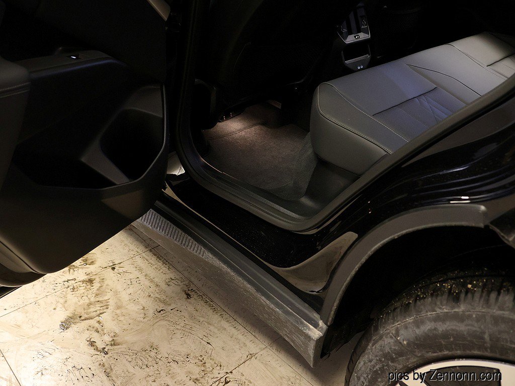 Used 2025 BMW X3 xDrive30i image 29