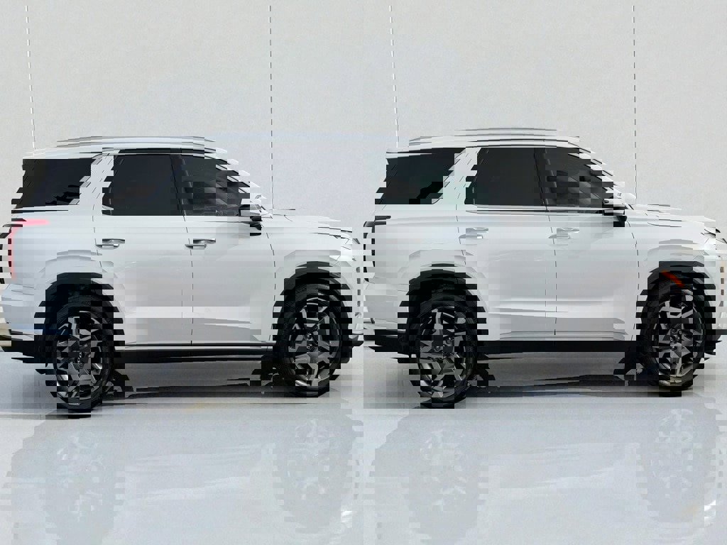 Certified 2023 Hyundai Palisade Limited image 2