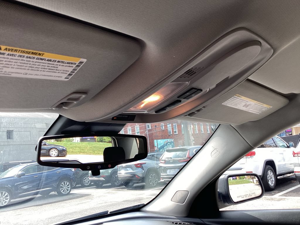 Used 2015 Chevrolet Equinox LS FWD image 14