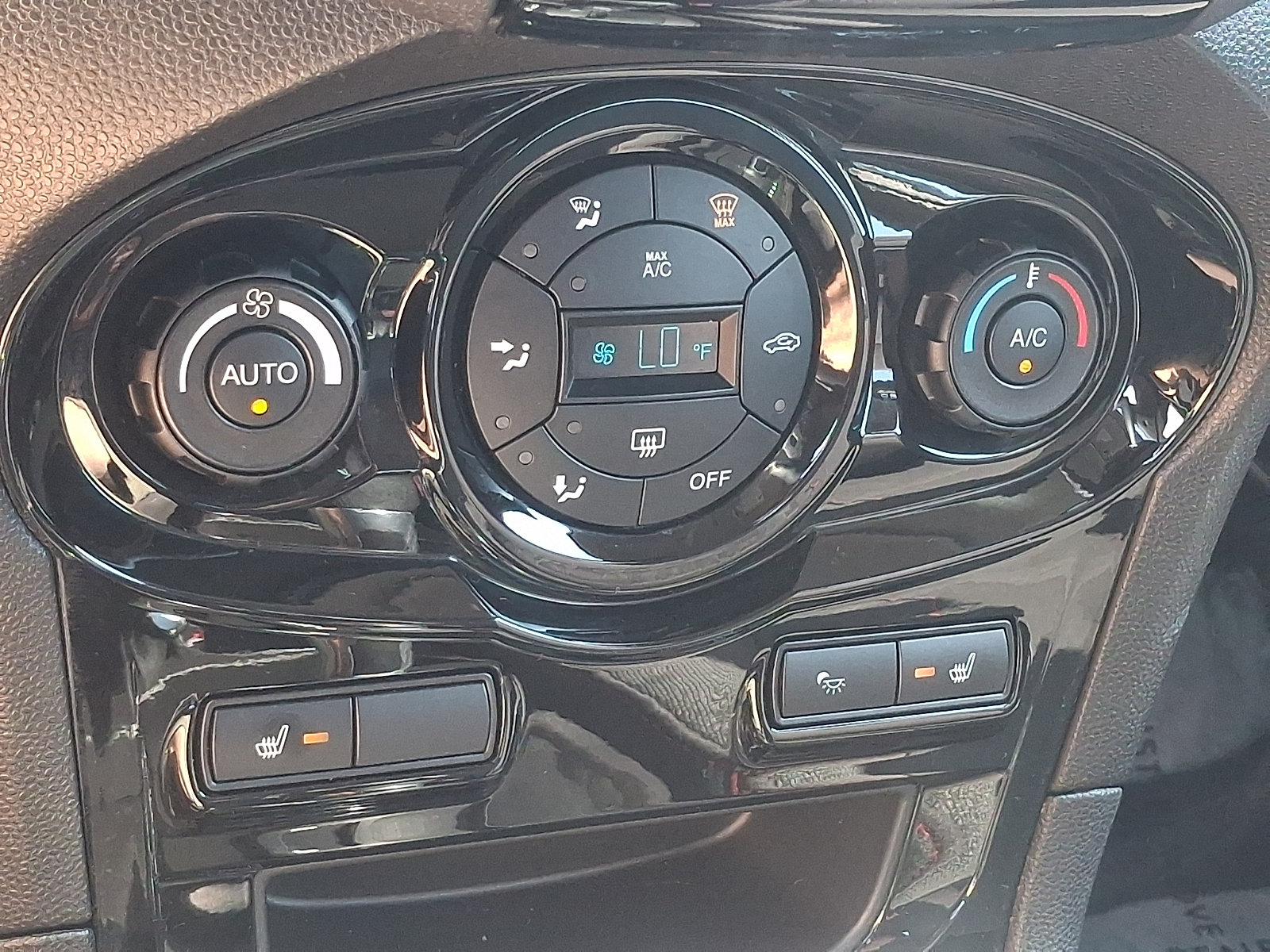 Used 2019 Ford Fiesta ST-Line w/ ST Line Cold Weather Package FWD image 15