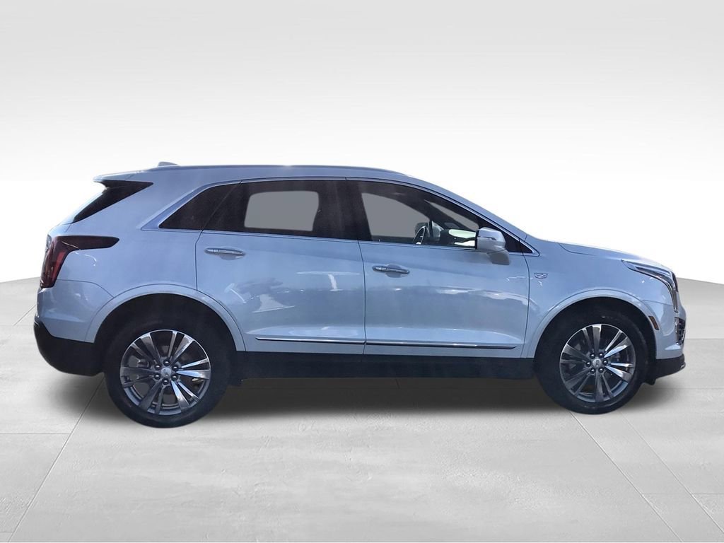 Used 2024 Cadillac XT5 Premium Luxury AWD/4WD image 9