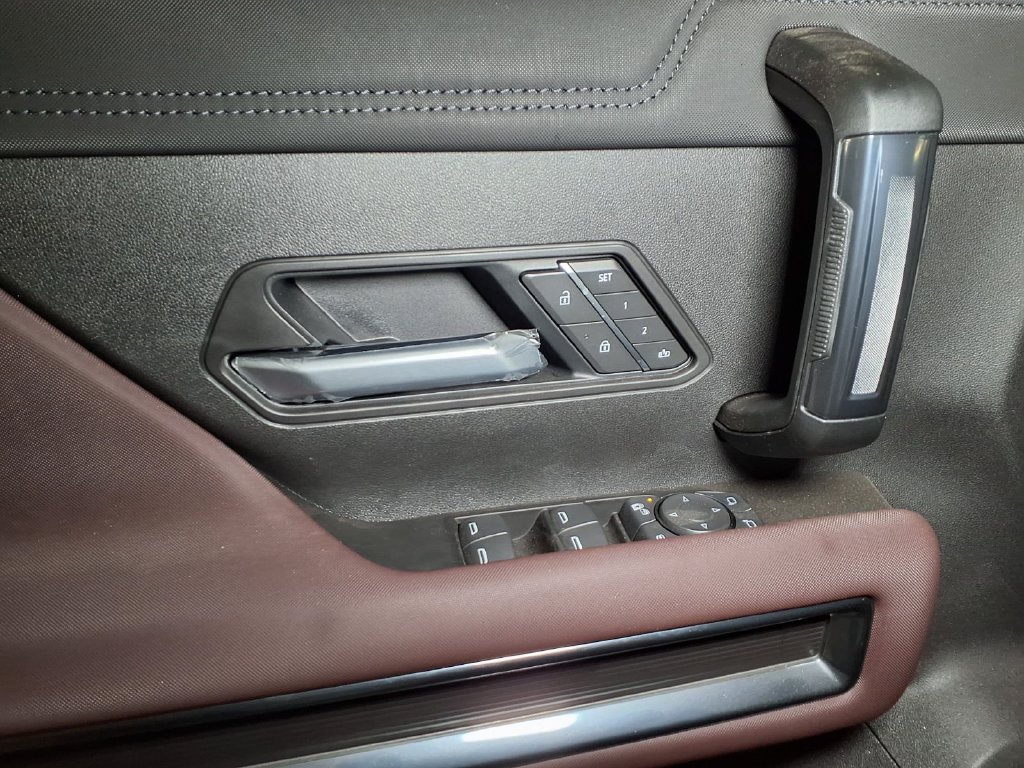 New 2026 GMC Hummer EV SUV AWD/4WD image 16